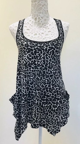 Top leopard print - leopard,