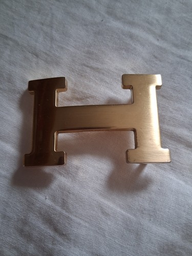Authentic hermes carre - hermes, h