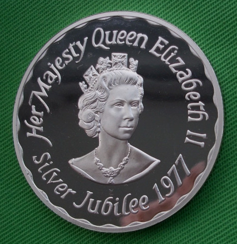 1977 her majesty queen - 1977,