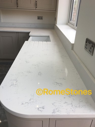 Cararra light quartz - ,