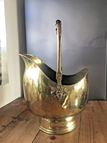 Large brass lion mask - large,
