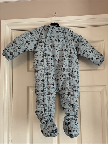 Snowsuit age months - 6-9,