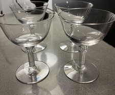 Vintage Coupe Glasses - Art
