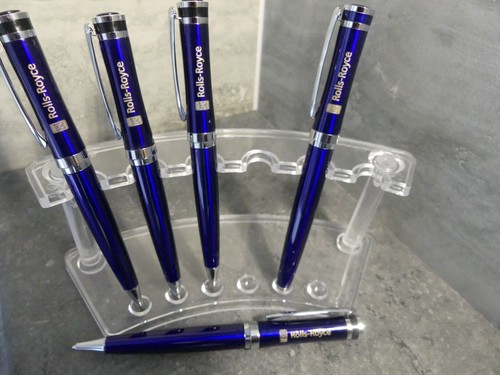 Rolls royce logo collectible - rolls,