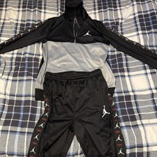Jordan Tracksuit 13-15 Yrs