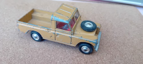 Corgi land rover 109 - corgi,