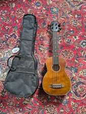 Ashbury Bass Ukulele GR35060, With Case.