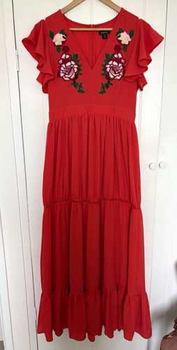 Boohoo red embroidered floral - embroidered,
