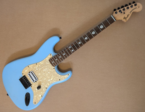 Tom delonge sratocaster - delonge,