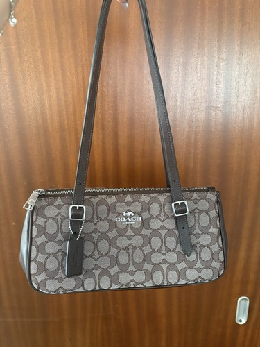 Coach signature monogram small - signature,