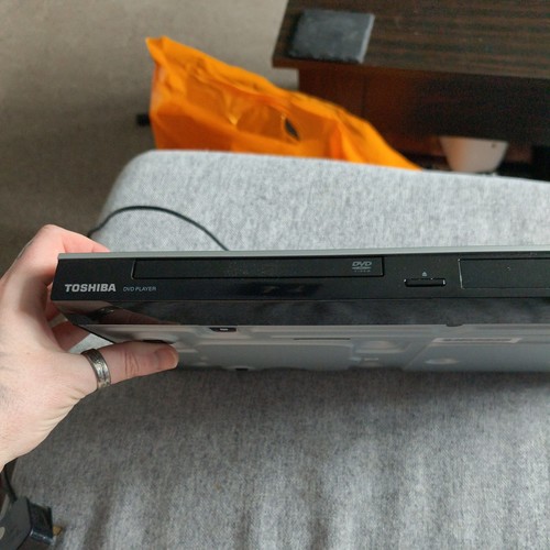 Toshiba black dvd player - toshiba,