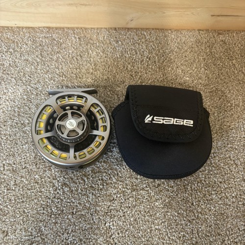 Sage 6250 fly reel - fly, large