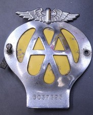 Vtg AA Enamelled & Metal Members Car Grill Badge No.5C37393-B64