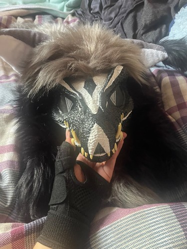 Furry fursuit head - fursuit,
