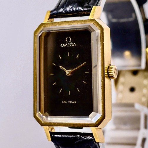 Vintage 1973 near mint - **near, mint**