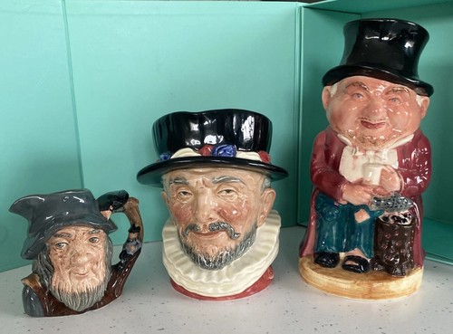 Royal doulton toby jugs - x,