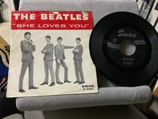 THE BEATLES 1964 USA  SWAN  45