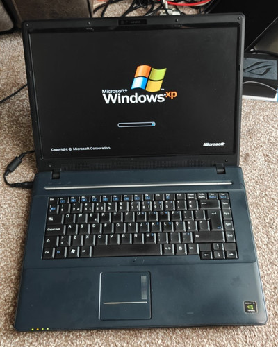 Clevo m761sun retro nvidia - clevo,