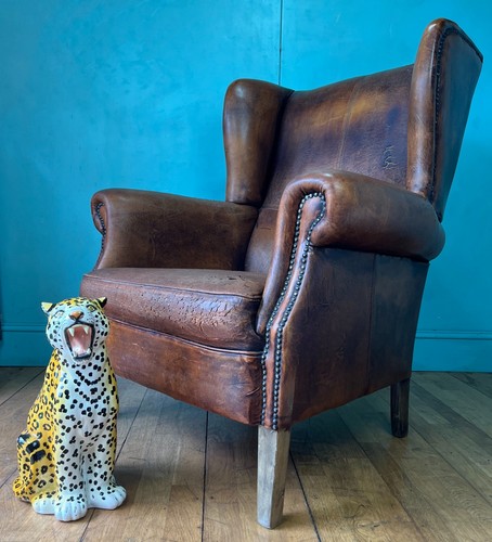 Vintage leather wing - back, club