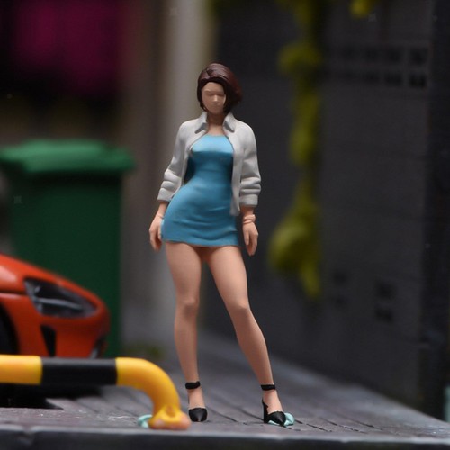 Scale woman miniature - scale,