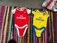 Arsenal Baby Grows Fly