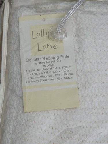 Lollipop lane cot - bed, bedding