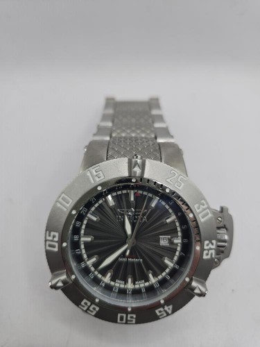Invicta gent wristwatch - gent's,