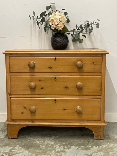 Vintage pine chest drawers - chest,