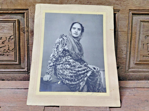 Old vintage black and white - vintage,