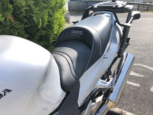 Honda cbr1100xx blackbird - blackbird, top