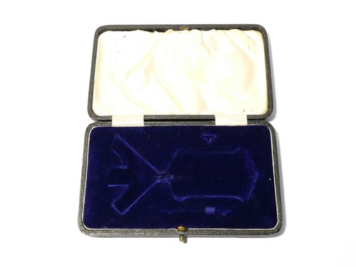 Antique empty unbranded - antique,