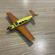 Dinky toys beechcraft 35 - toys,