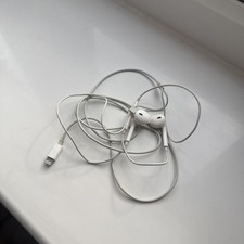 Genuine Original Apple A1748 Lightning EarPods iPhone Headphones Earphones (B)