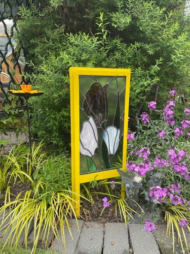 Garden art - stained, )