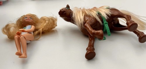 Barbie chelsea doll and - chelsea, horse