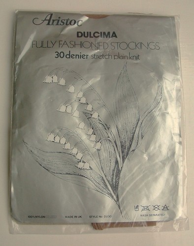 Vintage aristoc allure - vintage, dulcima