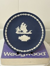 Wedgwood Portland Blue Jasperware Mothers Day Plate 1975