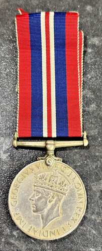 War medal 1939 1945 genuine - -,