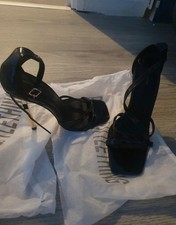 Women's NEW strappy Heels Sz 5