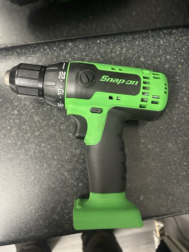 Snap 18v drill - on,