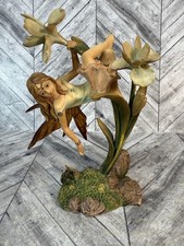 Faerie Glen 'Hanging Out’~