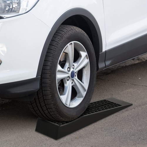 Pair low entrance car curb - low,