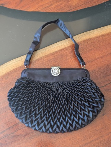 Salisbury vintage handbag - salisbury's,