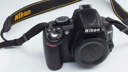 Nikon d3100 dslr camera body - nikon,