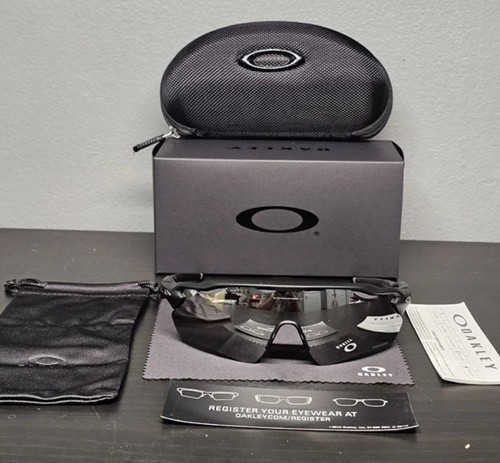 New oakley radar path - oakley,