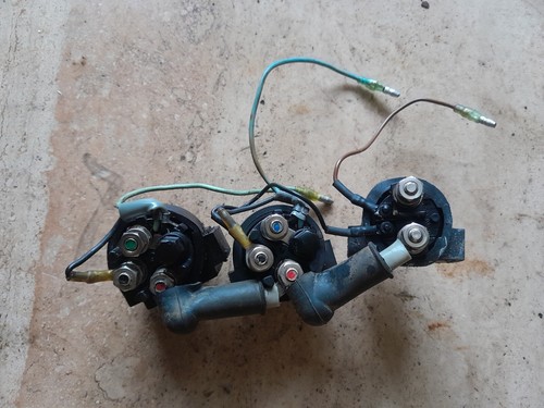 Yamaha 100hp outboard trim - f,