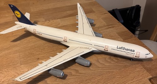Vintage lufthansa airbus a340 - vintage,
