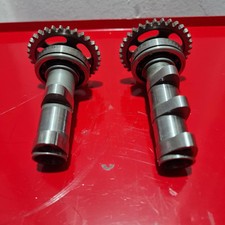 Yamaha YZ 400 F  camshafts