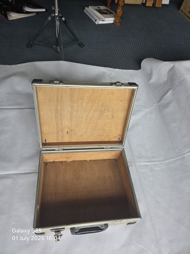 Used microphone carrying - x,