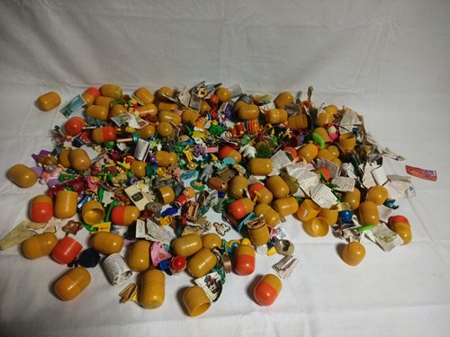 Huge kinder egg - kinder,